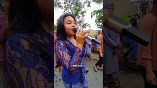 Vocalis andelannya senandung junior video videoshort erdarecord [upl. by Cleland]