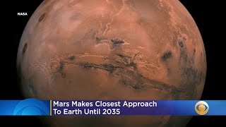 Mars Makes Closest Approach To Earth Until 2035 [upl. by Llertnek68]