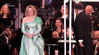 Renée Fleming sings “Marietta’s Lied” from Erick Korngold’s Die Tote Stadt [upl. by Hgielrac]