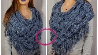 Tricotin  Poncho avec tressage  Point Echelle I Loom Knitting [upl. by Irahs812]