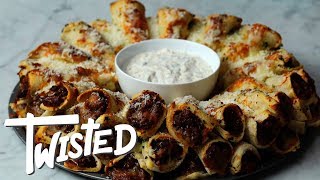 Garlic Bread Lasagna Cone Dip Ring Recipe [upl. by Ellehcsar]