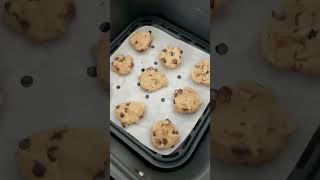 Chocolate Chip Cookie in the air fryer Heck yea airfryerrecipes food shorts [upl. by Annaehr]