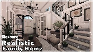 BLOXBURG Realistic 2Story Family Home Speedbuild  Roblox House build [upl. by Boffa505]