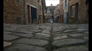 Dinan ville médiévale ruelle Jerzual [upl. by Calica]