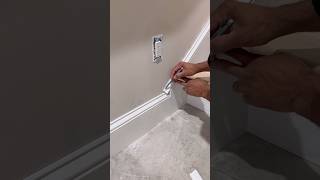 Molding transition Easy trick to find the angle 👉 Gpr3Carpentry🔨 viralvideo carpentry tips [upl. by Fitz100]