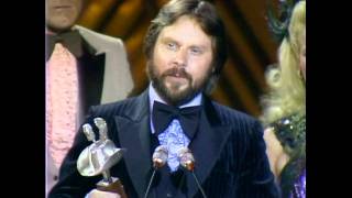 Moe Bandy Wins Song of the Year For quotIts A Cheatin Situationquot  ACM Awards 1980 [upl. by Nyvrem]