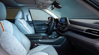 2022 Toyota Highlander Bronze  INTERIOR [upl. by Yenahpets]