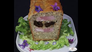 Cake au jambon persillé pruneaux marinés au vin de Cahors et noisettes [upl. by Holcman314]