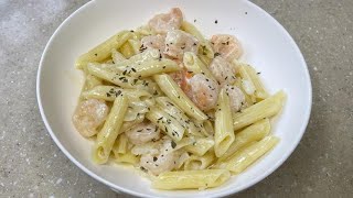 Pasta En Salsa Blanca Con Camarones [upl. by Airamak]