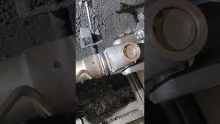 Truck broken drive shaft connection process Good tools and machinery can increase work efficiency [upl. by Peck657]