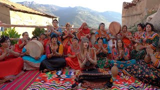 Ferroudja  Assa Tamaghra  Urar n lxalath  Chant Traditionnel Kabyle [upl. by Ytitsahc]