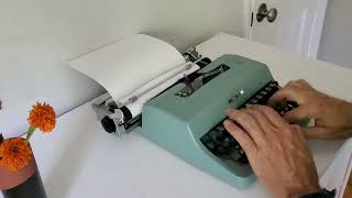 1964 Olivetti Lettera 32 Typewriter demo [upl. by Warga]