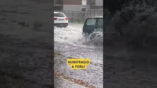 Nubifragio a Forlì si registrano 75 mm di pioggia video Sonia Guariglia [upl. by Nnyleimaj929]