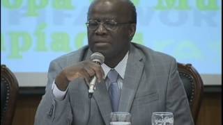 Joaquim Barbosa fala que Congresso é submisso ao Executivo  Repórter Brasil noite [upl. by Mancino]