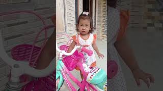 Kring kring music cutebaby bayinyanyi cover cute coveranak song baby [upl. by Jt]