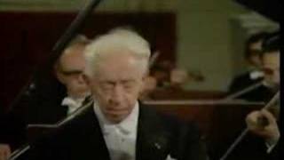 Beethoven Concerto No 3 Mvt 1  Artur Rubinstein 1of2 [upl. by Oicram]