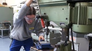 Ausbildung als Metallbauerin [upl. by Esilegna61]