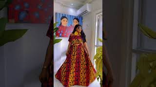 TRÈS BELLE ROBE AFRICAINE EN WAX 2024 [upl. by Lalaj]