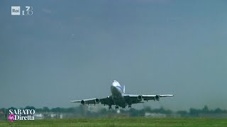 Dagli USA alla sicilia con liguana in aereo  Sabato in diretta 14092024 [upl. by Aicinod]