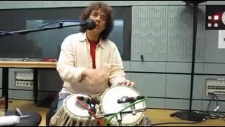 How to tune the tabla Zakir hussain [upl. by Lauri]