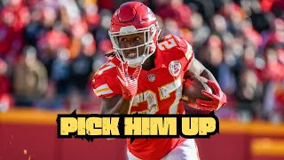 Kareem Hunt Signed Fantasy Football Impact on Chiefs RBs After Pacheco Injury [upl. by Anairuy304]