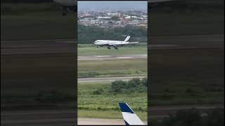 The Softest landing Ever  Airplane Smoot Landing airpeace [upl. by Cuttler106]