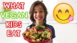 WHAT VEGAN KIDS EAT IN A DAY🍴 MAX 11 YEARS OLD [upl. by Ydieh657]