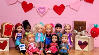 Valentines Day 2024  Elsa amp Anna toddlers  school decorating  gifts  games  Barbie [upl. by Scoter]