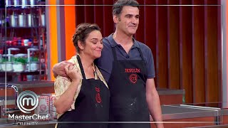 JESULÍN DE UBRIQUE deja las cocinas de MasterChef Celebrity 8 [upl. by Gnah]