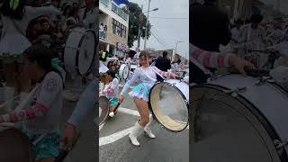 Amy Solorzano tocando banbo bastoneras desfile [upl. by Nert]