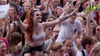 Busted  Year 3000  Live at The Isle of Wight Festival 2016 [upl. by Kral255]