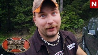 Daniel blir med på alt som det går ann å skade seg på  Norske Rednecks Camping  discovery Norge [upl. by Naryt]