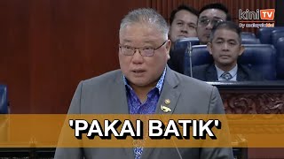 Tiong King Sing minta maaf di Dewan Rakyat [upl. by Pillow]