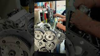 Torquing The Cylinder Head Onto The Block Detroit Diesel 8V71 [upl. by Packer]