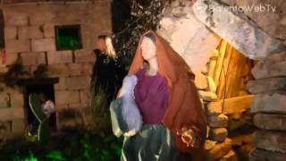 Presepe nellanfiteatro romano a Lecce simbolo di pace e tradizione [upl. by Ahseik353]