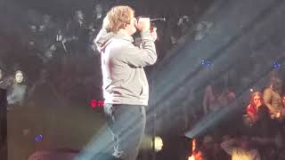 Lewis Capaldi  A Thousand Miles [upl. by Ponzo]