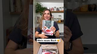 Mein Buch “My Vegan Bakery” mit über 80 pflanzenbasierten Rezepten für das ganze Jahr 🥰 mrsflury [upl. by Ailaroc807]