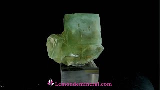 Fluorine fluorite origine province de la Hunan Chine année 2003 [upl. by Neff]