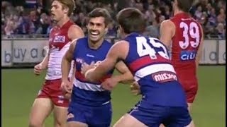 Alley oop goal of the year Giansiracusa magic  2013  AFL [upl. by Janette46]