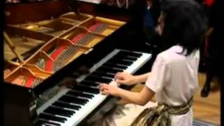 Mozart sonata in C K545 2nd mov Mitsuko Uchida Piano [upl. by Bridgette]