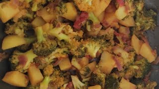 BROCCOLI 🥦 POTATO food cooking recipe veganrecipes broccoli potato sabji roti reels veg [upl. by Frangos]