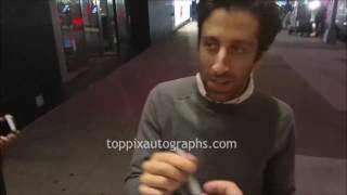 Simon Helberg  SIGNING AUTOGRAPHS while promoting in NYC [upl. by Torto]