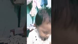 Ajwa noor apple morning 🌄 cute cutebaby baby love funny mwriter babyactivities mrwriter bab [upl. by Eahsat129]