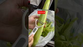 How to use a Y peeler like a pro foodandthefoodie [upl. by Elac922]