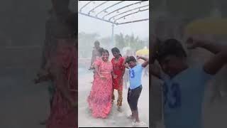 Bee town enjoyment 😂🥰🥰💥✨✨✨tamil song tamilsong love comedy [upl. by Ytitsahc94]