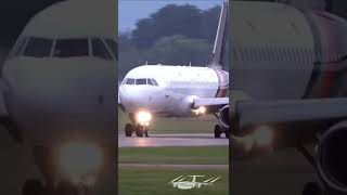 Airbus A320 Extreme Short Landing Incredible Reverse Thrust [upl. by Nalek438]