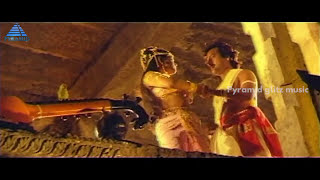 Nadodi Thendral Movie Songs  Sandhana Marbilae Video Song  Karthik  Ranjitha  Ilayaraja [upl. by Ermeena363]