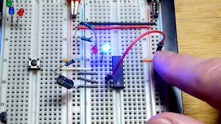 Preview of D type flip flop w debounced switch circuit using 4013 integrated circuit IC DIY [upl. by Susej]