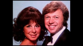 Gershwin  Steve Lawrence and Eydie Gormé Song Medley  1976 LP Part 3 of 3 [upl. by Macfarlane]