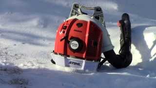 Blowing Snow With The Stihl Br600 Magnum Backpack Blower [upl. by Eleirbag]